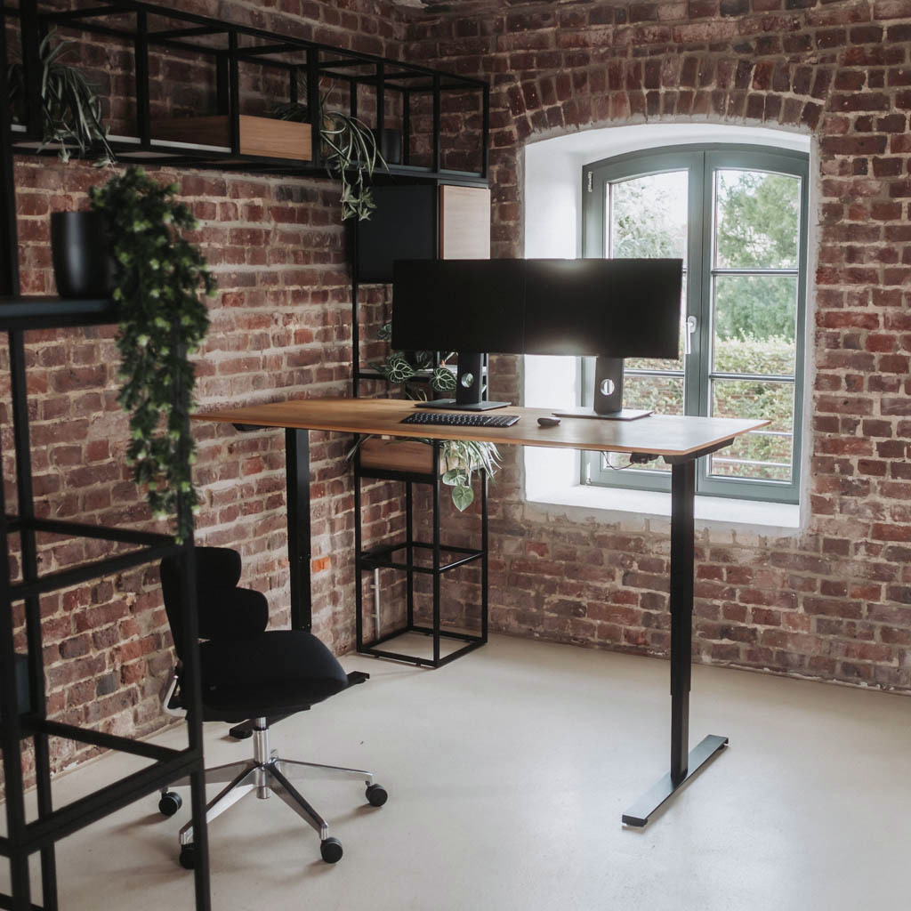 Höhenverstellbarer Schreibtisch Masterlift® mit / Eiche 2 Massivholzplatte Büromöbel schwarz Inwerk 